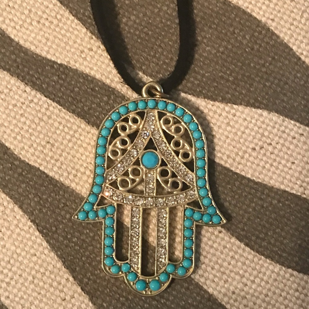 🧿 Hamsa Necklace